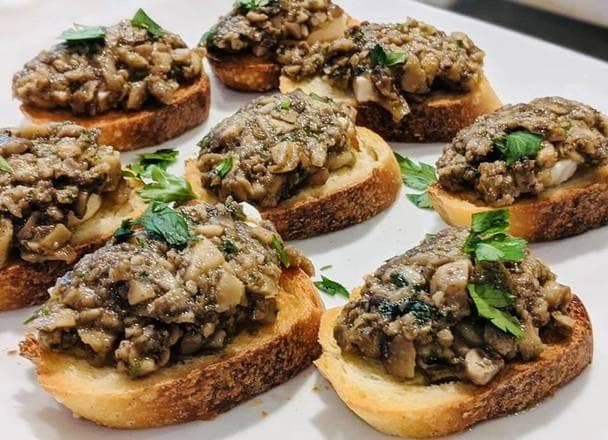 Crostini Al Porcini
